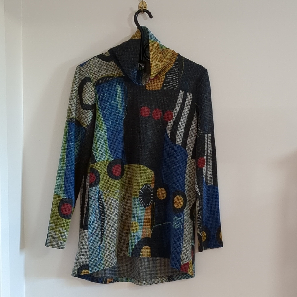 🇨🇦 Graphic Patterned Sweater  - Size M